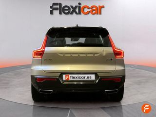Volvo XC40 2.0 D4 AWD R-Design Auto