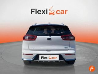 Kia Niro 1.6 GDi Híbrido Enchufable 104kW Concept