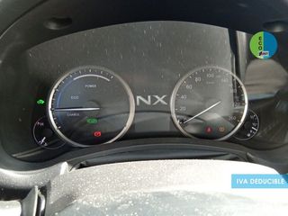 Lexus NX 300h Business Navigation 2WD 145 kW (197 CV)