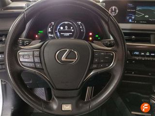 Lexus UX 2.0 250h F Sport