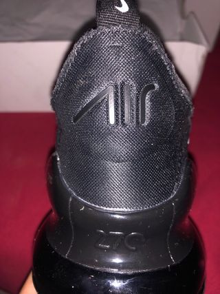 Zapatillas Nike Air Max 270 Negras Blancas