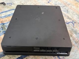 PS4 SLIM
