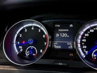 VOLKSWAGEN Golf R 2.0 TSI 300CV BMT 4Motion DSG