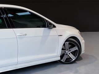 VOLKSWAGEN Golf R 2.0 TSI 300CV BMT 4Motion DSG