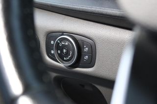 FORD Transit 350 96kW L3H2 Van Ambiente FWD