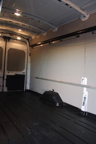 FORD Transit 350 96kW L3H2 Van Ambiente FWD