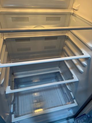 Frigorífico Beko CN232121 320L