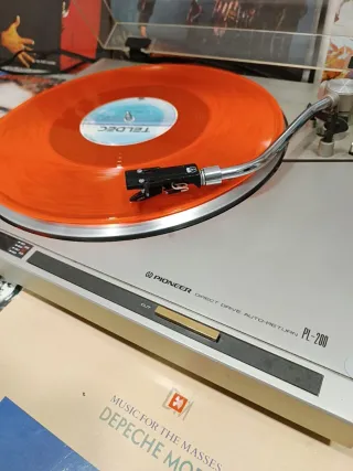 Tocadiscos Pioneer PL-200