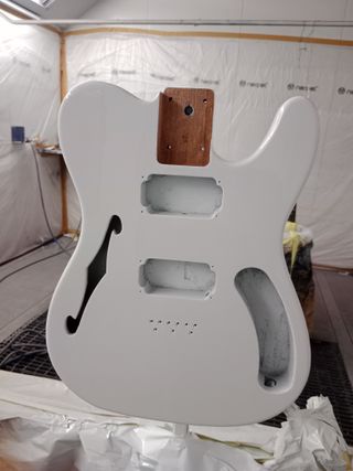 Pintura y restauración de instrumentos.