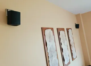 TV LG 43 4K UHD Smart TV WiFi + Barra de sonido LG