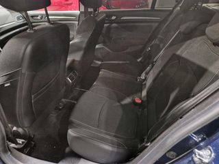 RENAULT Mégane Sport Tourer Híbrido Enchufable Mégane S.T E-TECH Intens 117kW