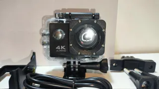 Cámara de Acción 4K Ultra HD Wifi + Accesorios