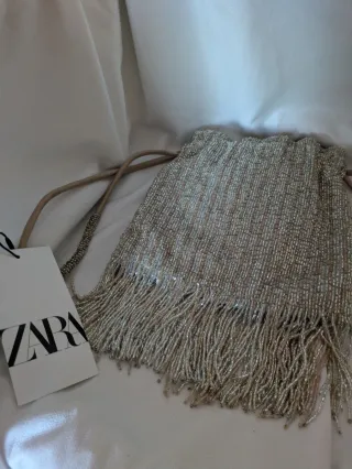 Bolso Zara de fiesta con abalorios