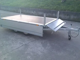 REMOLQUE 2 EJES RUEDAS POR DEBSJO CON TOLDO