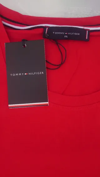 Camiseta Tommy Hilfiger Roja Manga Larga