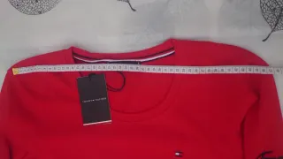 Camiseta Tommy Hilfiger Roja Manga Larga