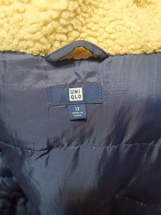 Parka azul acolchada ligera