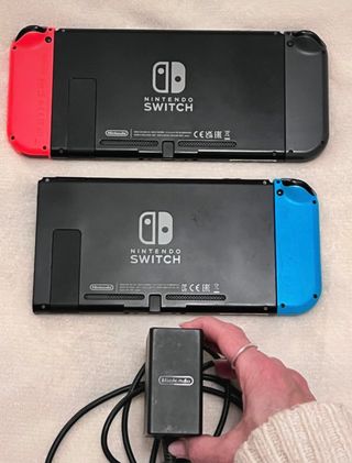 2 Console Nintendo Switch (Blu e Rosso)
