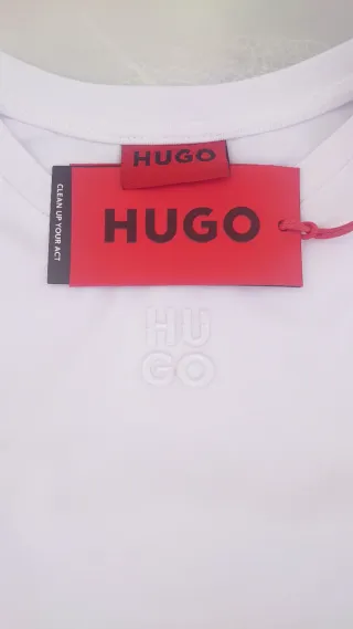 Camiseta HUGO blanca manga larga