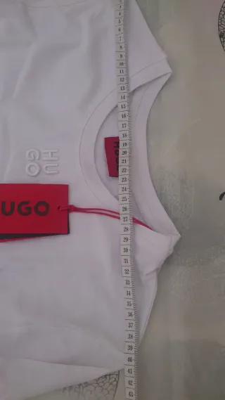 Camiseta HUGO blanca manga larga