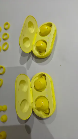 Samsung Galaxy Buds Amarillos