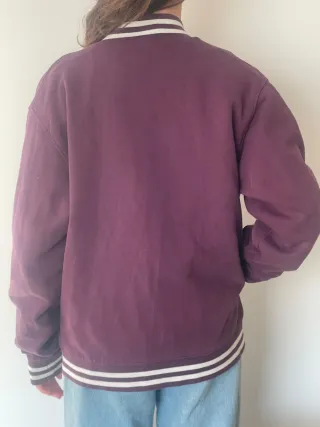 Chaqueta Carhartt Morada Talla S