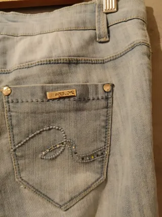 Jeans donna azzurro chiaro