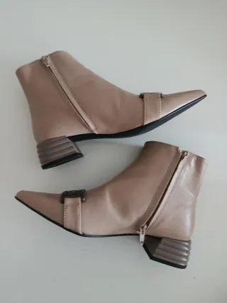 Botines Dibia Beige Talla 39