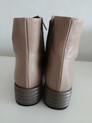 Botines Dibia Beige Talla 39
