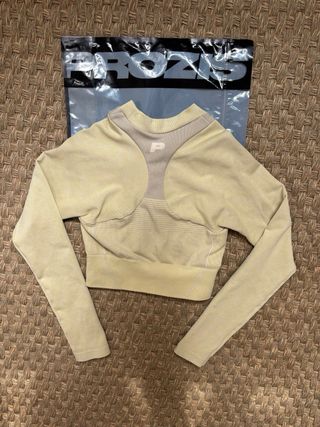 Top deportivo Prozis