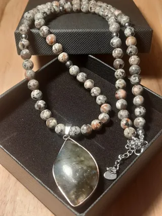 Collar Yooperlita y Labradorita