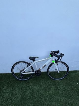 Bicicleta escuelas Frog 20”