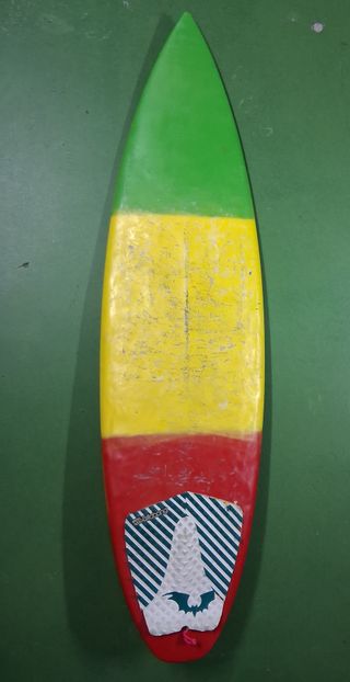 Tabla de surf 5'6 Five Six + regalo