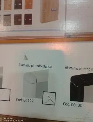 Tablón de anuncios BTV aluminio