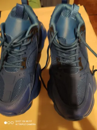 Zapatillas deportivas azules