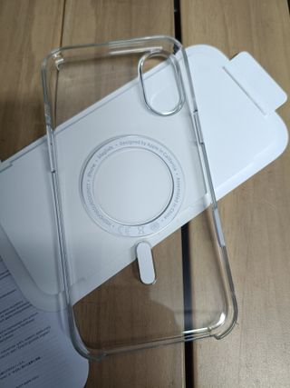 Funda transparente con MagSafe para el iPhone 16 Plus