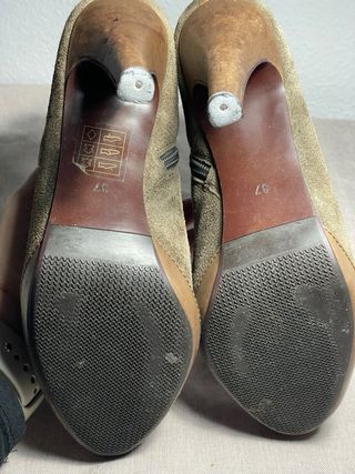 Zapatos Adolfo Domínguez