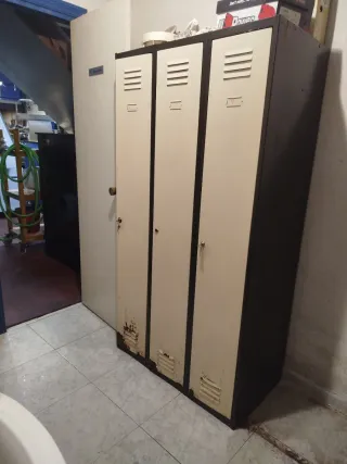 Taquilla 3 compartimentos