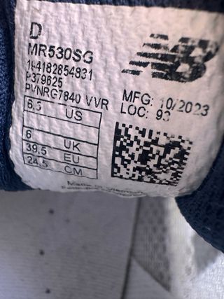 Zapatillas New Balance 530 Gris y Blanco