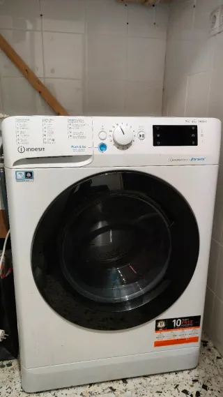 Lavadora Secadora Indesit