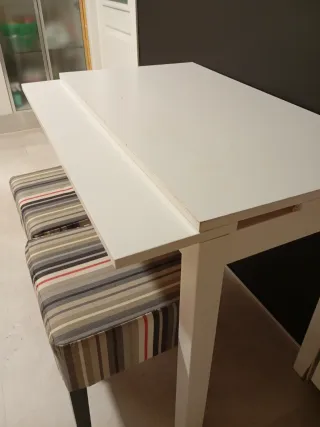 Lote Mesa + 2 taburetes Ikea