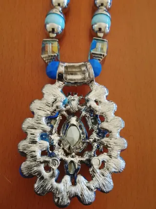 Collana donna blu con ciondolo