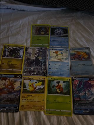 Cartas Pokémon Variadas