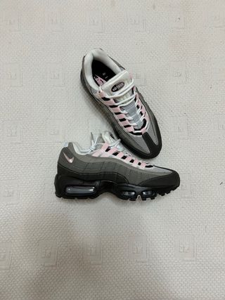 Nike Air Max 95 Gris y Rosa talla 40EU