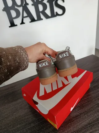 Nike Campo Nuove con Cartellino