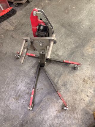 Caballete central para moto panigale