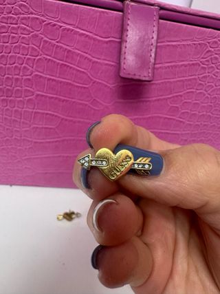 Pendientes Guess Corazón Flecha Dorados