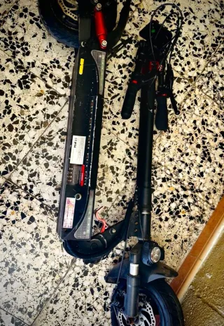 Patinete Eléctrico Negro