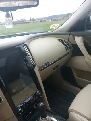 Infiniti FX30 Diesel 2013 full equip