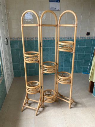 Biombo decorativo de bambú.